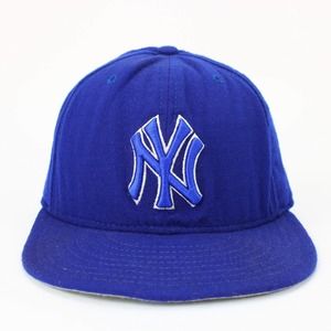 Vintage New York Yankees New Era Pro Model Wool Fitted Hat Size 7 3/8 "59/50"